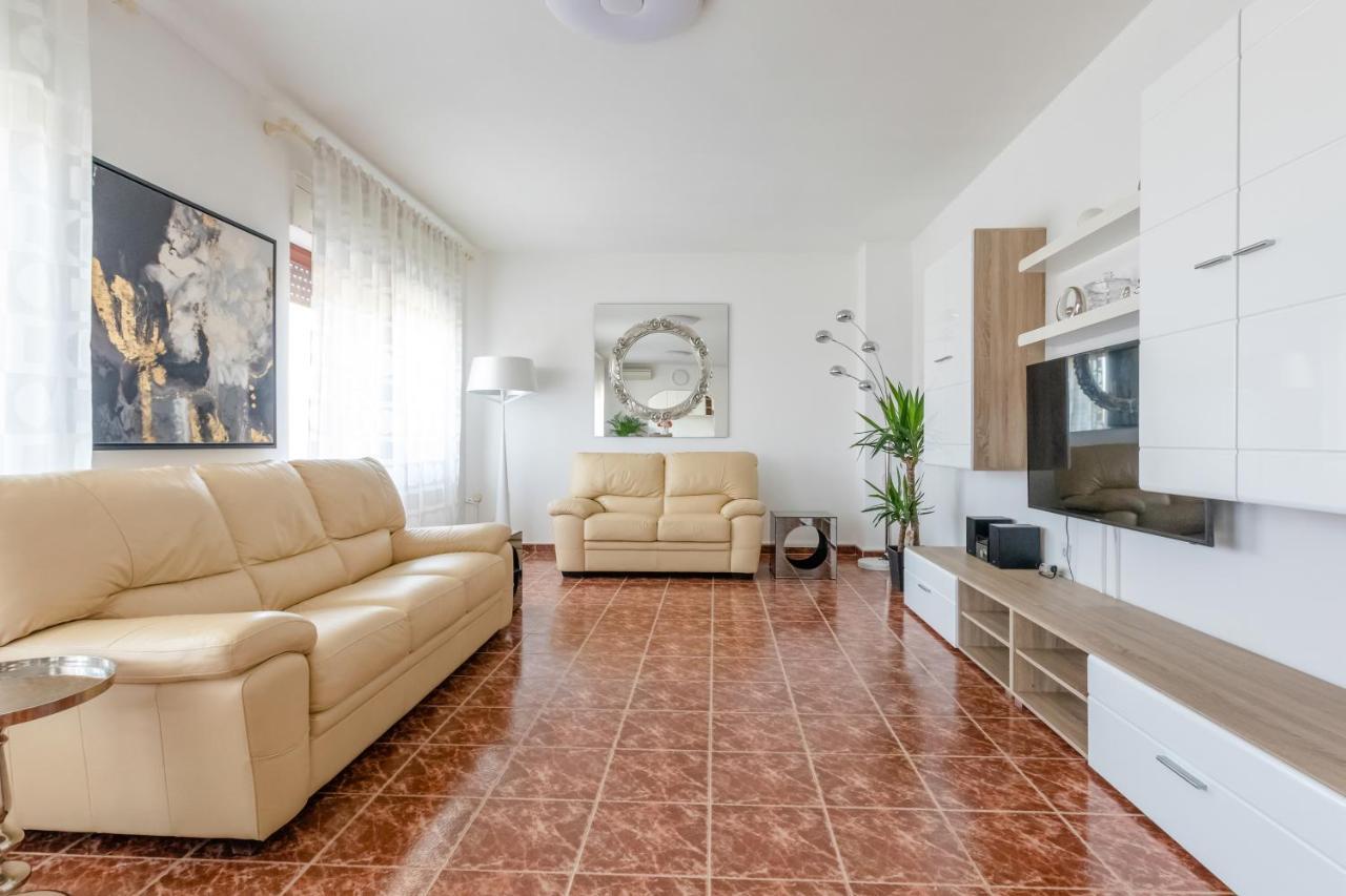 Apartments Zdenka Ровиньско село Экстерьер фото