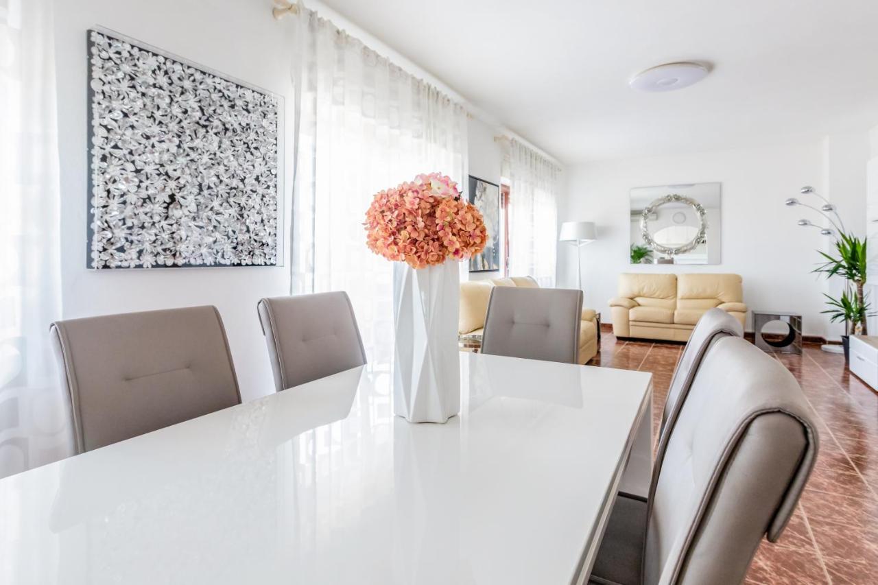 Apartments Zdenka Ровиньско село Экстерьер фото